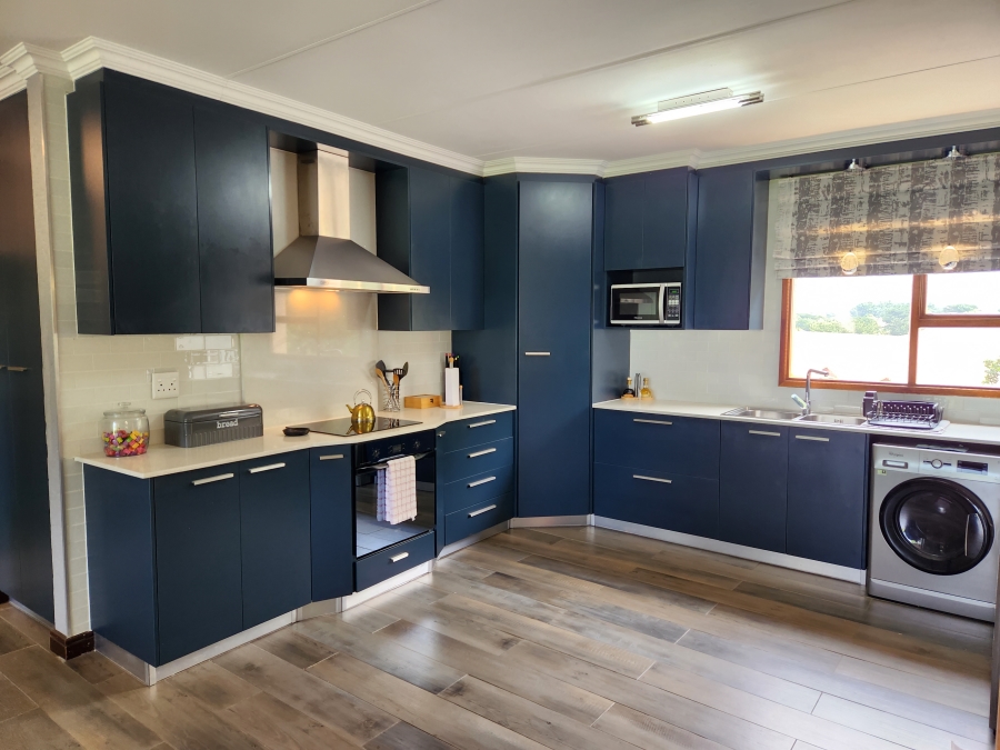 To Let 2 Bedroom Property for Rent in Key West North West